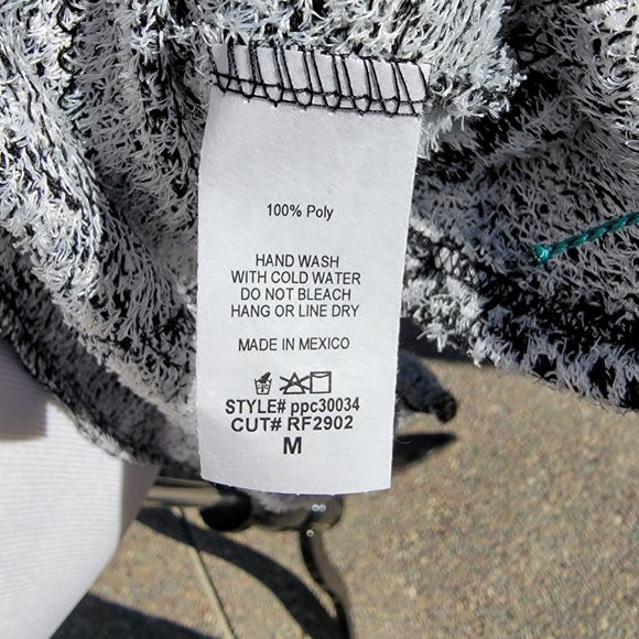 New MD Aztec Print Open Front Dolman Sleeve Cardigan - Picture 9 of 10